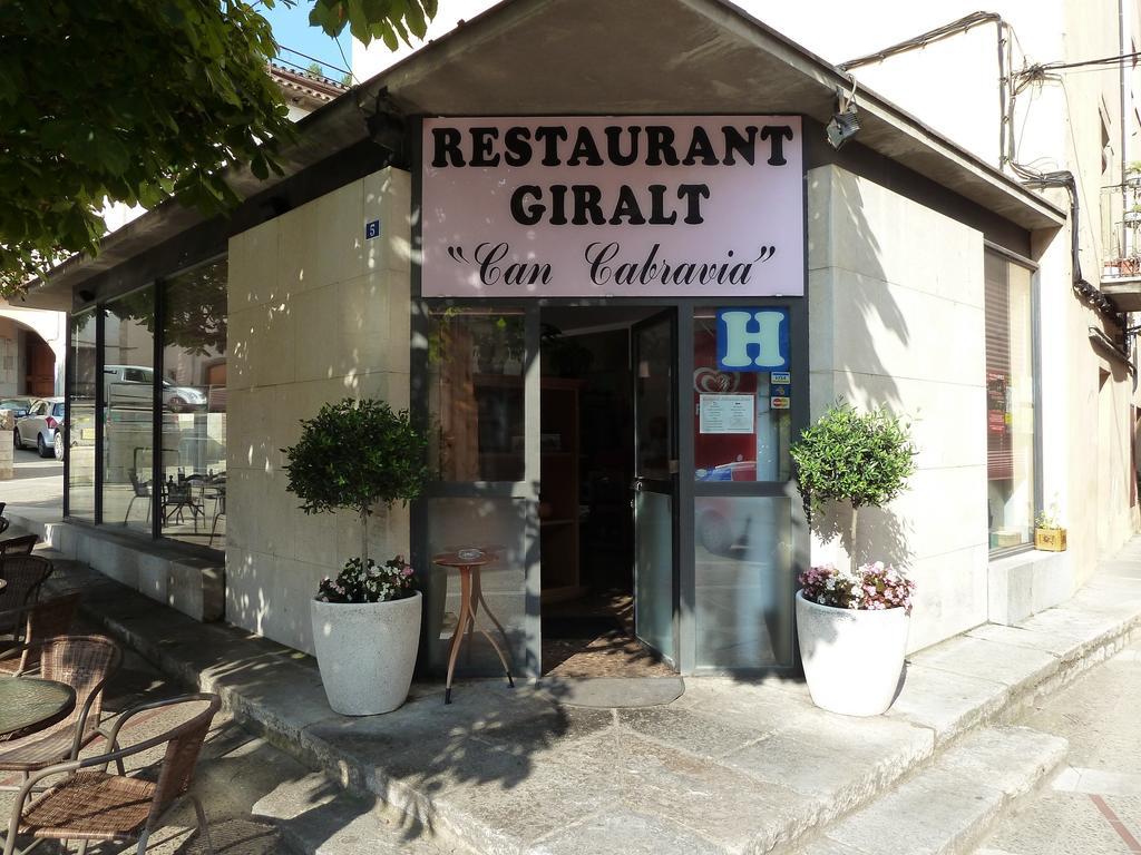 Отель Restaurant Fonda Giralt Amer Экстерьер фото